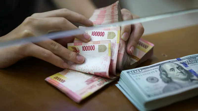 Don’t Exchange Too Much Cash at Once